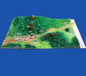 作品：赤来(瀬戸山城趾周辺)の地形模型