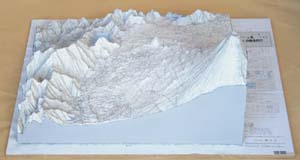 作品：地図模型 富士山
