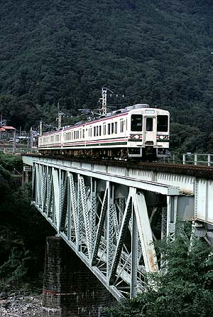 鉄道橋の画像：群馬県渋川市