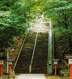 石段の画像：東京都八王子市